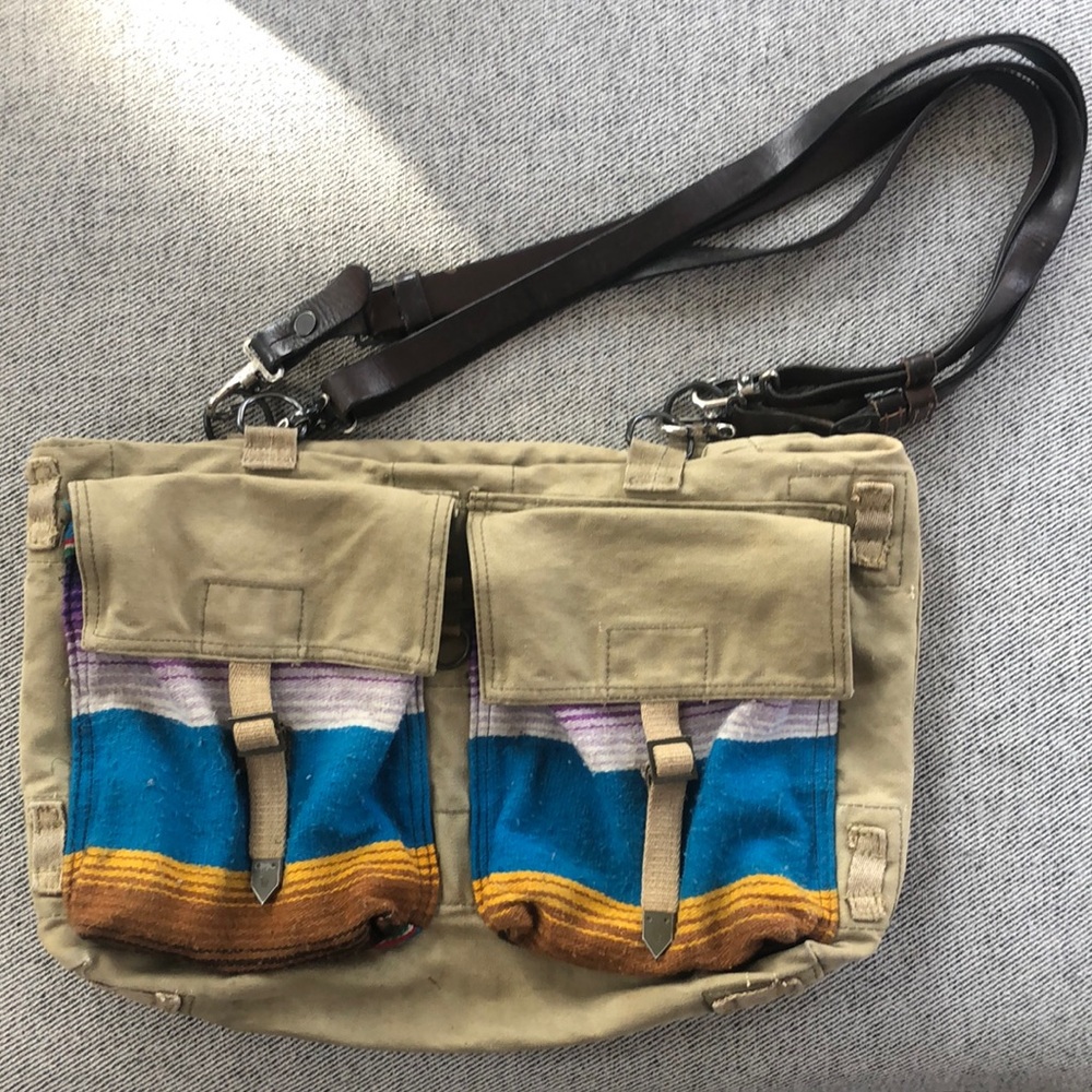 Cargo shoulder bag
